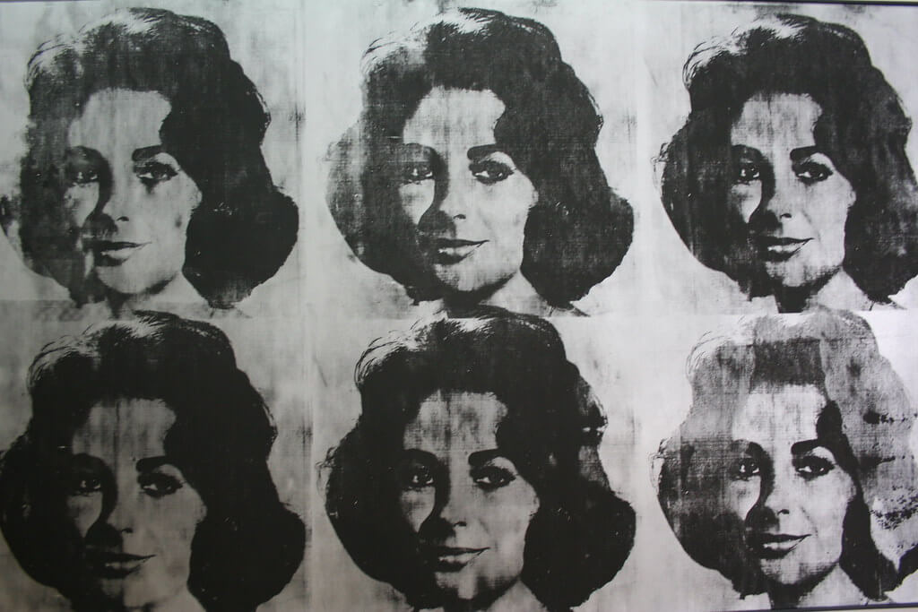  Réalisé en 1963, le portrait noir et blanc Ten Lizes de andy warhol